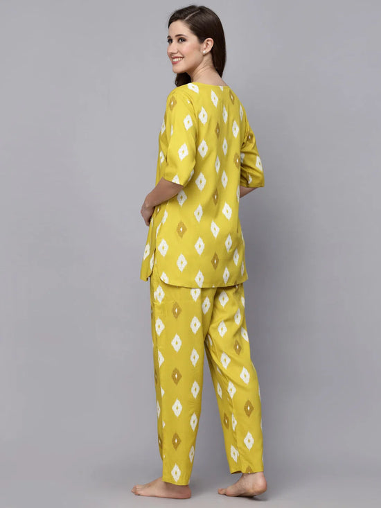 Women's Ikat Print Rayon Night Suit Set