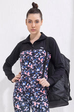 Comfort-Fit Active Zipper T-shirt in Black with Printed Panels